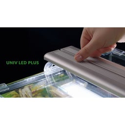 Aquatlantis UNIV LED PLUS - 326 mm (17 W)